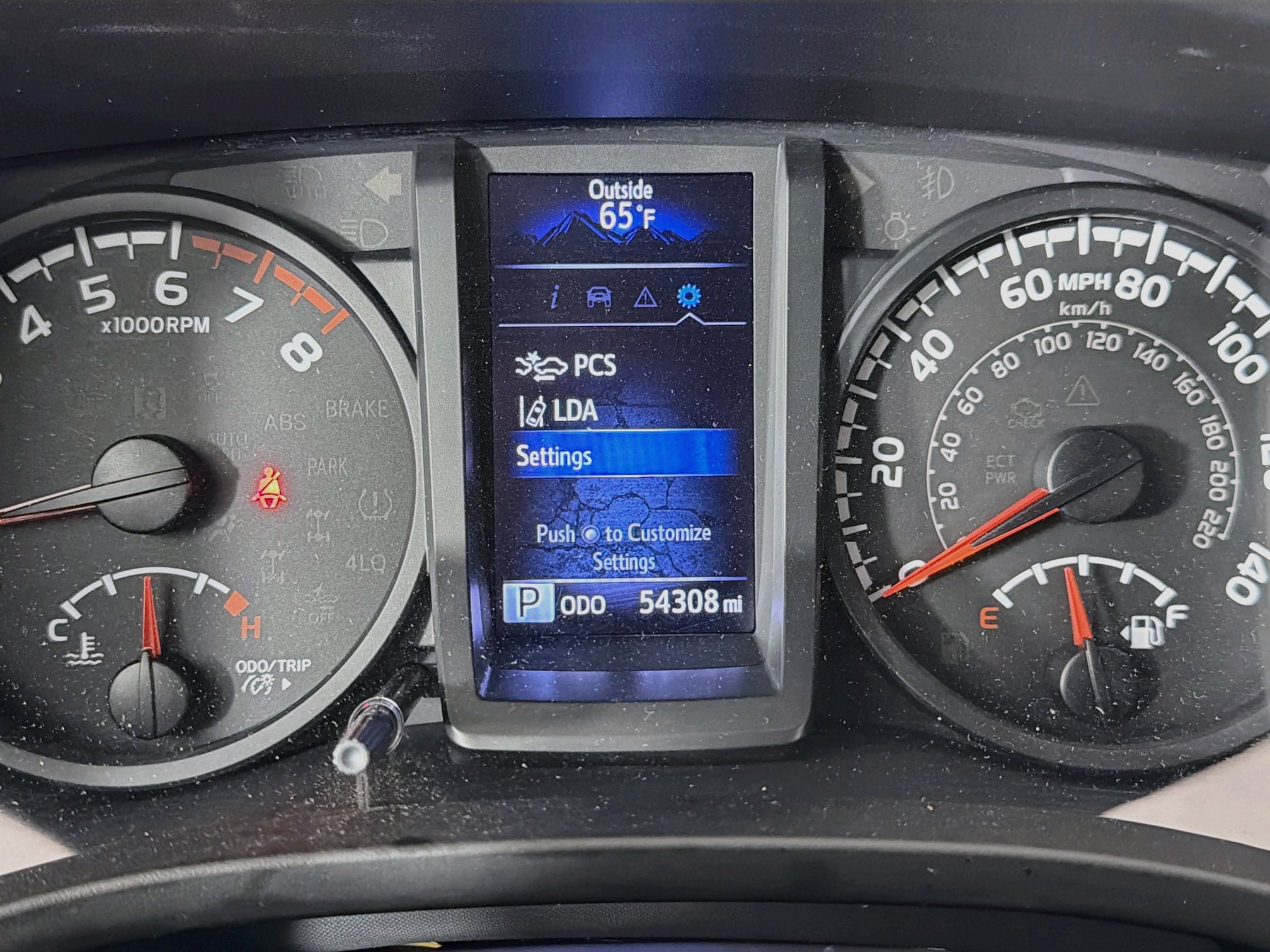 Used 2019 Toyota Tacoma SR w/ SR Convenience Package AWD/4WD image 18