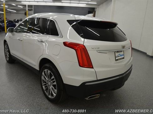 Used 2017 Cadillac XT5 Premium Luxury image 11