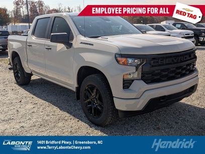 New 2026 Chevrolet Silverado 1500 Custom w/ Turbomax Blackout Package