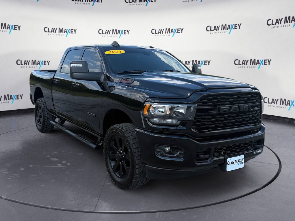 Used 2024 RAM 2500 Big Horn w/ Night Edition AWD/4WD image 7
