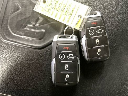 Certified 2023 RAM 1500 Laramie image 21