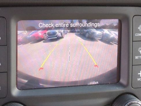 Used 2020 Jeep Wrangler Sport image 18