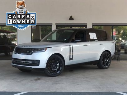 Used 2025 Land Rover Range Rover SE