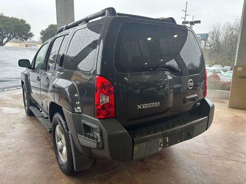 Used 2007 Nissan Xterra SE w/ Side & Curtain Airbag Pkg image 4