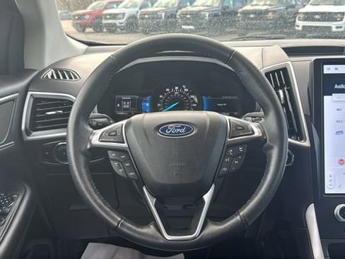 Certified 2024 Ford Edge SEL w/ Sport Appearance Package image 14