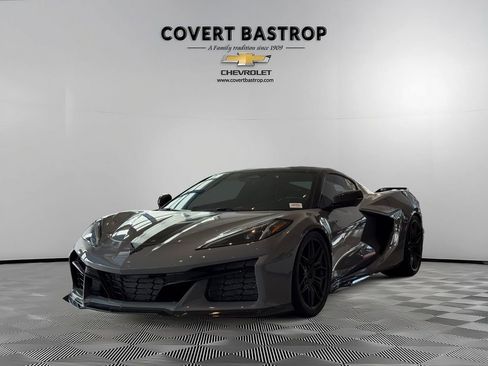 Used 2024 Chevrolet Corvette Z06 RWD image 1