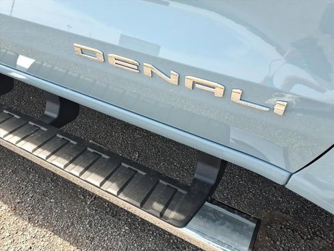 New 2026 GMC Canyon Denali image 10