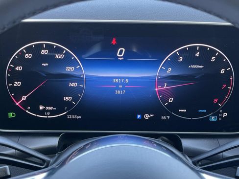 Used 2026 Mercedes-Benz GLC 300 4MATIC image 36