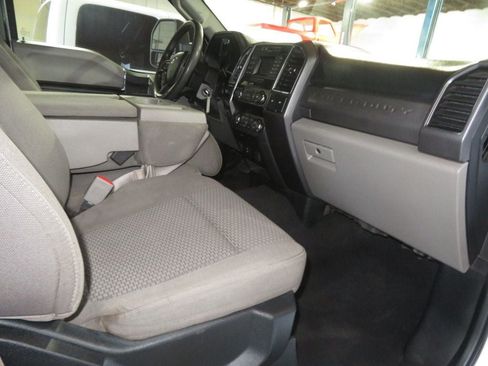 Used 2019 Ford F250 XLT AWD/4WD image 35