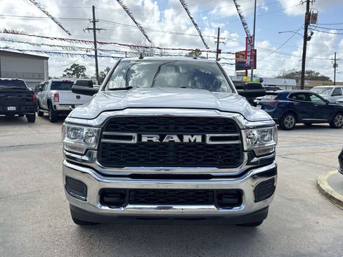 Used 2021 RAM 2500 Tradesman w/ Chrome Appearance Group image 2