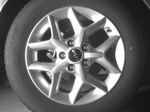 Used 2025 Kia Soul LX w/ LX Technology Package FWD image 15
