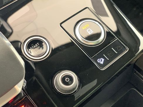 Certified 2023 Land Rover Range Rover Sport SE Dynamic image 20