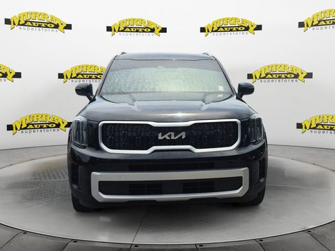 Used 2024 Kia Telluride EX w/ EX Captain's Chair Package FWD image 8
