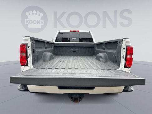 Used 2019 Chevrolet Silverado 3500 High Country w/ Duramax Plus Package image 26