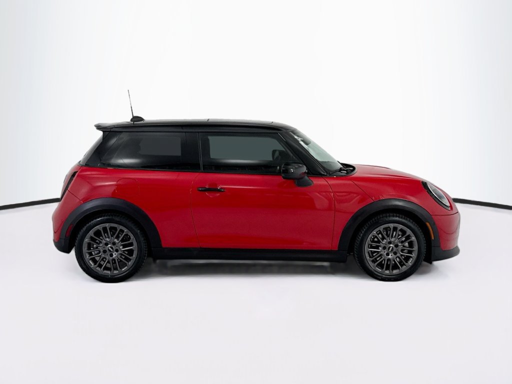 Used 2025 MINI Cooper S FWD image 4