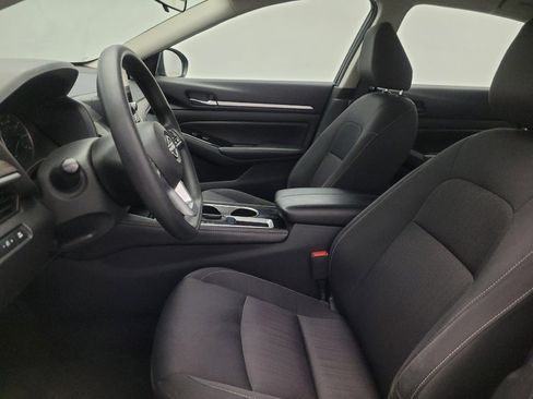 Used 2023 Nissan Altima 2.5 SV FWD image 17