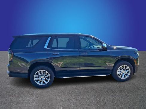 Used 2025 Chevrolet Tahoe Premier AWD/4WD image 4