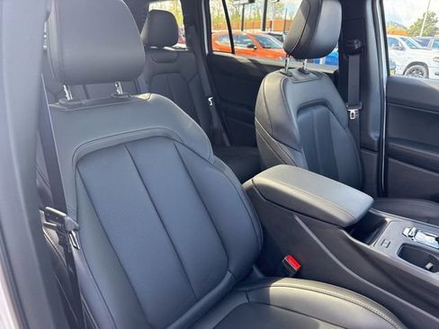 New 2026 Jeep Cherokee Limited AWD/4WD image 10