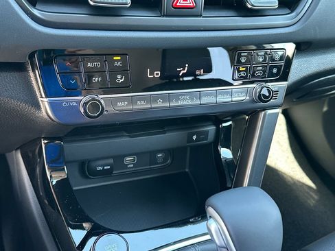 New 2026 Kia Seltos EX AWD/4WD image 24