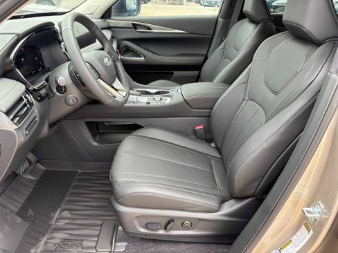 New 2026 INFINITI QX60 Luxe FWD image 14