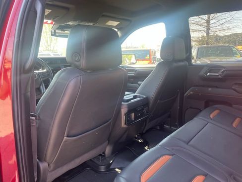 Used 2024 GMC Sierra 1500 AT4 w/ AT4 Premium Package AWD/4WD image 24