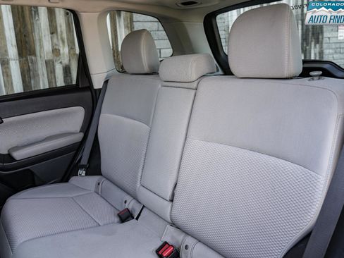Used 2018 Subaru Forester 2.5i Premium AWD/4WD image 25