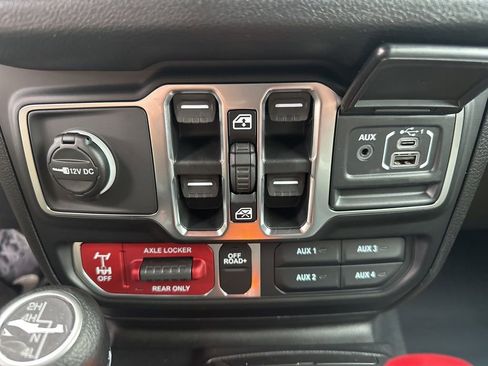 New 2026 Jeep Wrangler Unlimited Sport AWD/4WD image 19