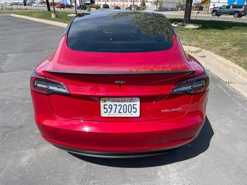 Used 2022 Tesla Model 3 Performance image 32