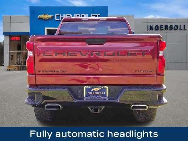 Used 2020 Chevrolet Silverado 1500 Custom Trail Boss w/ Custom Convenience Package AWD/4WD image 25