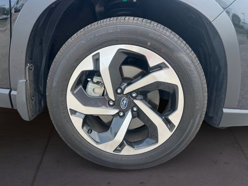 Certified 2023 Subaru Forester Touring AWD/4WD image 21