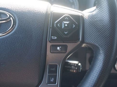 Used 2023 Toyota Tacoma TRD Sport w/ Black Out Package (TMS) AWD/4WD image 11