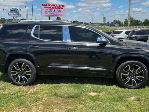 Used 2019 GMC Acadia Denali w/ Technology Package AWD/4WD image 8