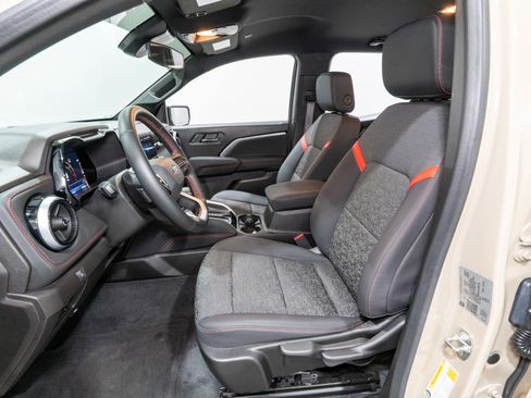 Used 2023 Chevrolet Colorado Z71 w/ Advanced Trailering Package image 15