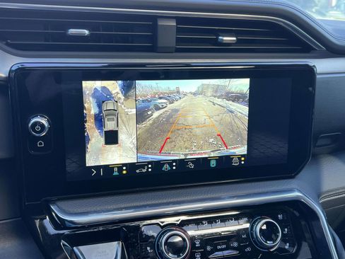 Used 2023 GMC Sierra 1500 Denali w/ Denali Reserve Package image 15