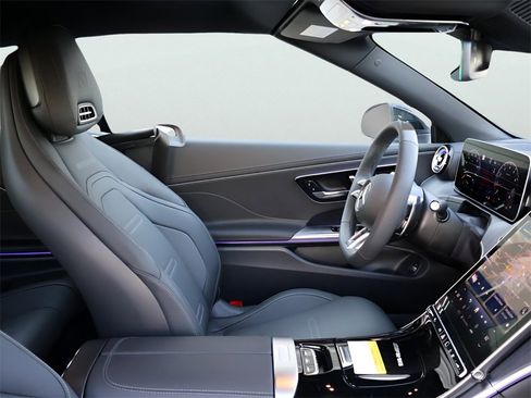 New 2026 Mercedes-Benz CLE 53 AMG 4MATIC Cabriolet image 13