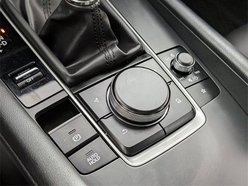 Used 2023 MAZDA MAZDA3 s image 33