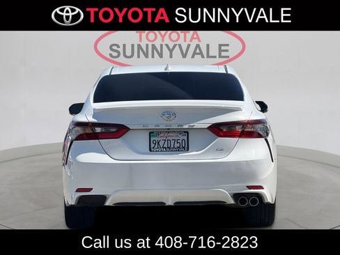 Used 2022 Toyota Camry SE FWD image 9