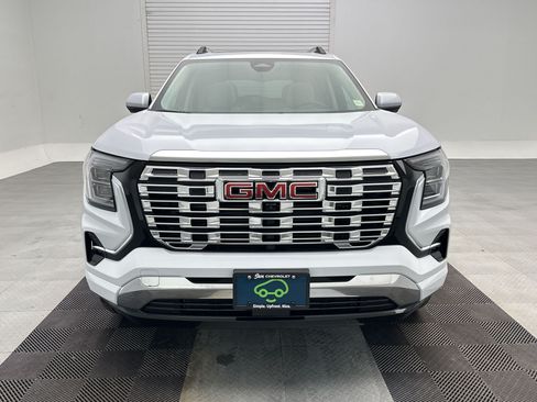 Certified 2026 GMC Terrain Denali w/ LPO, Floor Liner Package AWD/4WD image 6