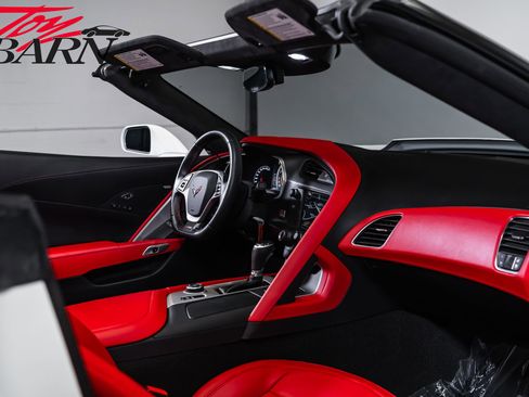 Used 2016 Chevrolet Corvette Z06 w/ 3LZ Preferred Equipment Group RWD image 58