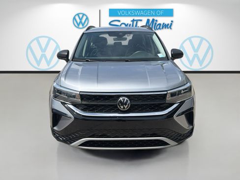 Certified 2024 Volkswagen Taos S FWD image 2