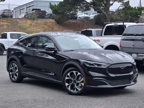 New 2026 Ford Mustang Mach-E Select RWD image 2
