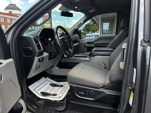 Used 2016 Ford F150 XLT w/ Equipment Group 302A Luxury RWD image 11