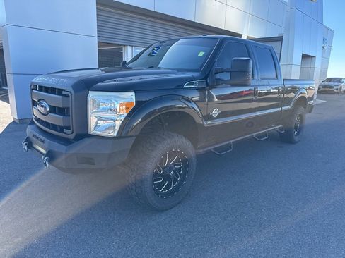Used 2013 Ford F250 Lariat w/ FX4 Off Road Pkg image 2
