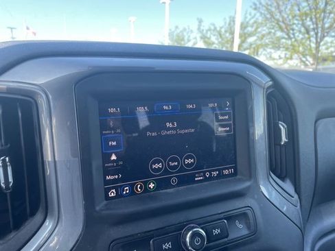 Used 2024 Chevrolet Silverado 1500 Custom w/ Turbomax Blackout Package AWD/4WD image 11