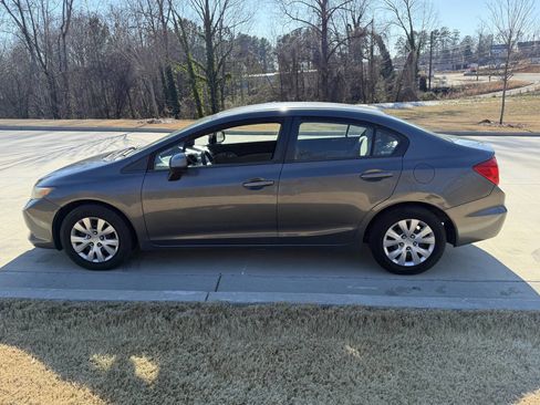 Used 2012 Honda Civic LX image 4