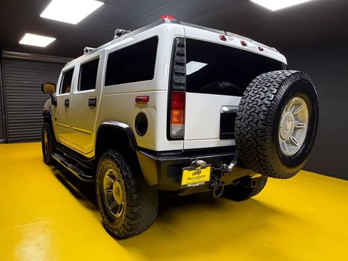 Used 2003 HUMMER H2 w/ Preferred Equipment Group AWD/4WD image 4