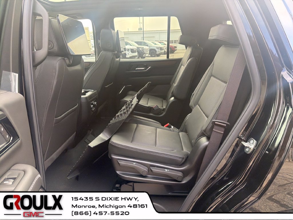 New 2027 GMC Yukon Denali w/ Denali Reserve Package AWD/4WD image 25