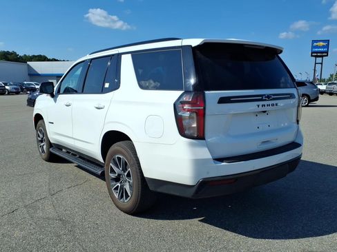 Used 2021 Chevrolet Tahoe Z71 w/ Z71 Off-Road Package AWD/4WD image 3