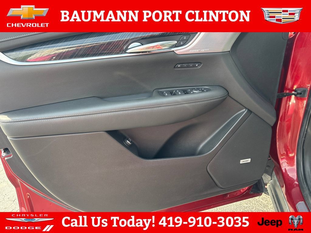 Used 2020 Cadillac XT6 Premium Luxury FWD image 10