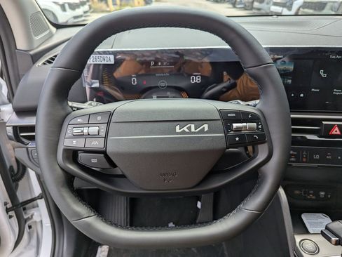 New 2026 Kia Sportage EX image 29